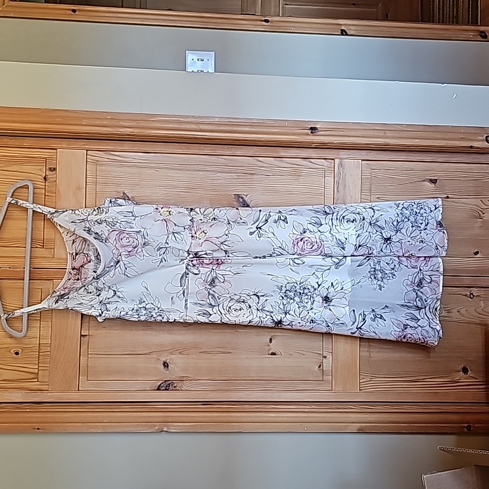 Sleeveless dress with lining, Size M, Spring Bouquet Multi pattern